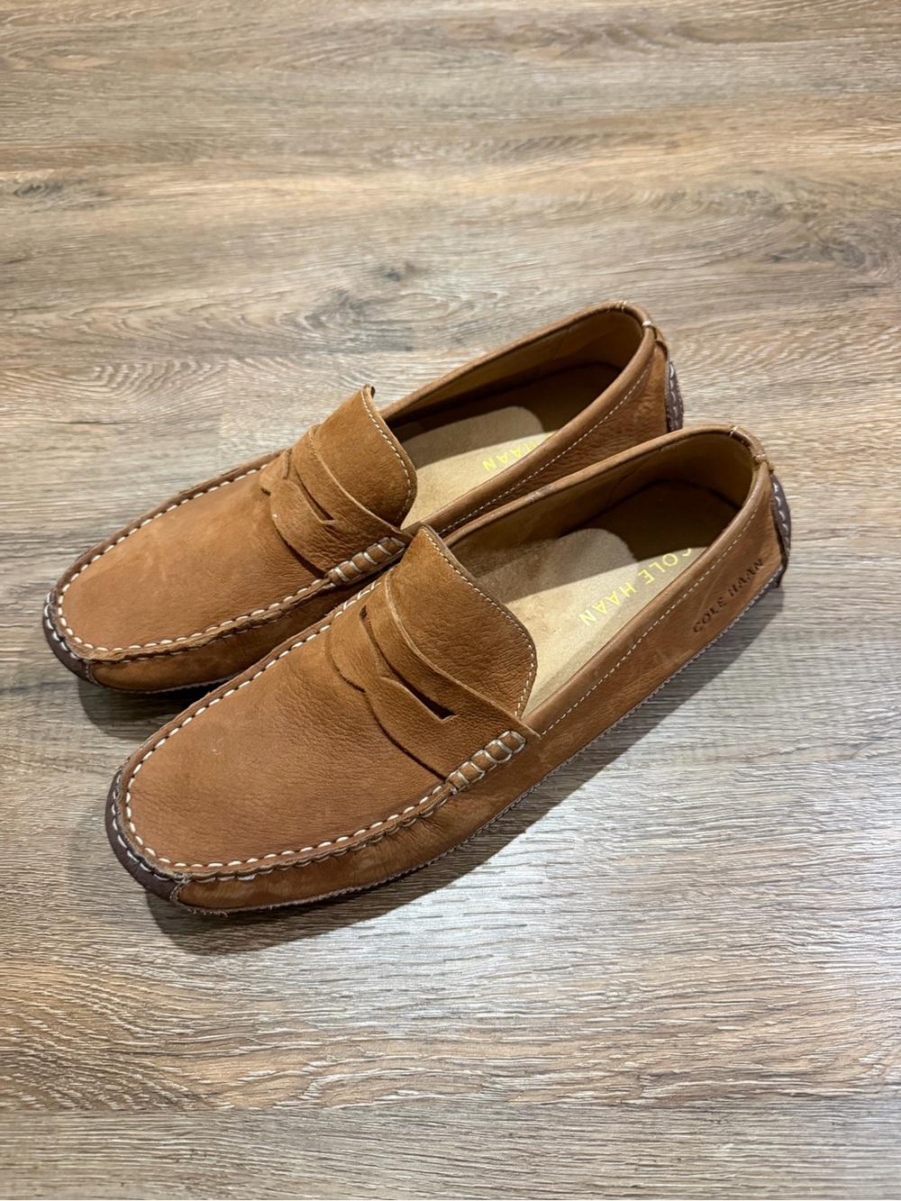 Cole Haan Men's Wyatt Brown Suede Penny Loafers Driving Shoes Size 9.5